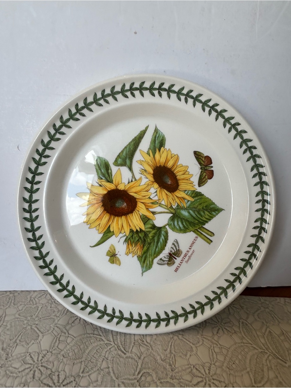 Portmeirion Sunflower Plate in Yellow and Green